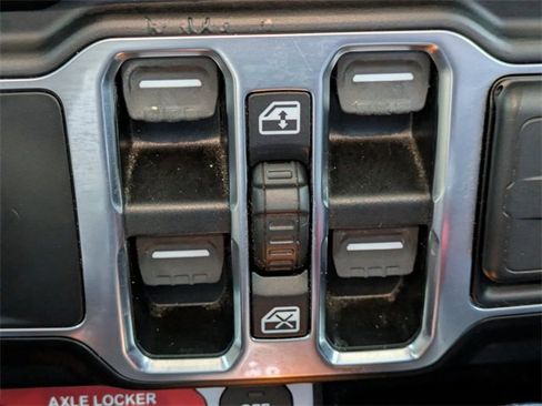 Used 2021 Jeep Gladiator Mojave image 27