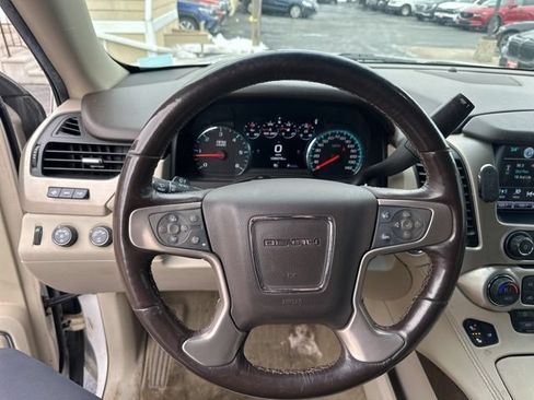 Used 2018 GMC Yukon XL Denali w/ Denali Ultimate Package AWD/4WD image 5