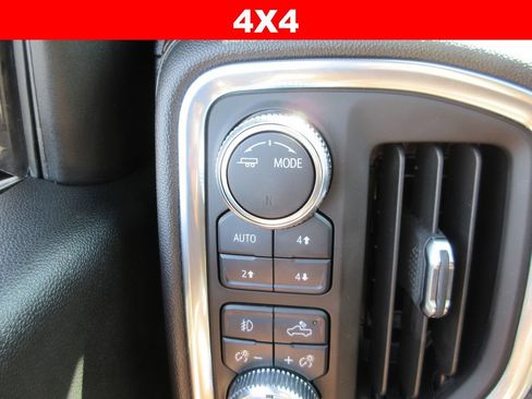 Used 2021 GMC Sierra 1500 AT4 w/ AT4 Value Package AWD/4WD image 37