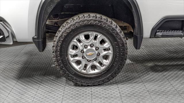 Used 2023 Chevrolet Silverado 2500 LT w/ Convenience Package AWD/4WD image 33
