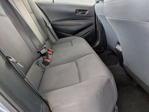 Used 2025 Toyota Corolla LE image 17