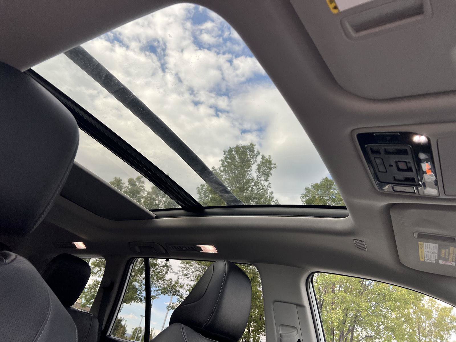 Used 2025 Toyota Grand Highlander AWD Hybrid image 10