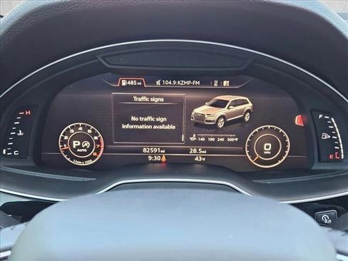 Used 2018 Audi Q7 3.0T Prestige image 11