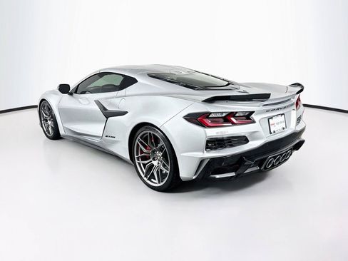 Used 2026 Chevrolet Corvette Z06 RWD image 12