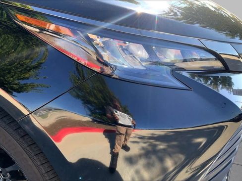 Used 2024 Toyota Sienna XLE Woodland Edition AWD/4WD image 27