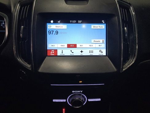 Used 2018 Ford Edge Titanium w/ Equipment Group 301A image 25