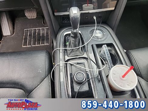 Used 2023 Nissan Armada SL w/ Midnight Edition Package image 13