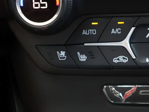Used 2014 Chevrolet Corvette Stingray Convertible w/ 3LT Preferred Equipment Group RWD image 26