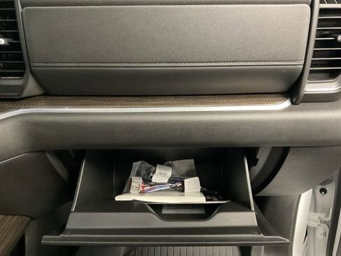 Certified 2024 Chevrolet Silverado 1500 LT w/ Z71 Off-Road Package image 29