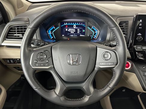 Used 2024 Honda Odyssey EX-L image 12