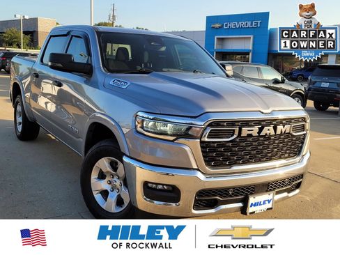 Used 2025 RAM 1500 Lone Star AWD/4WD image 1