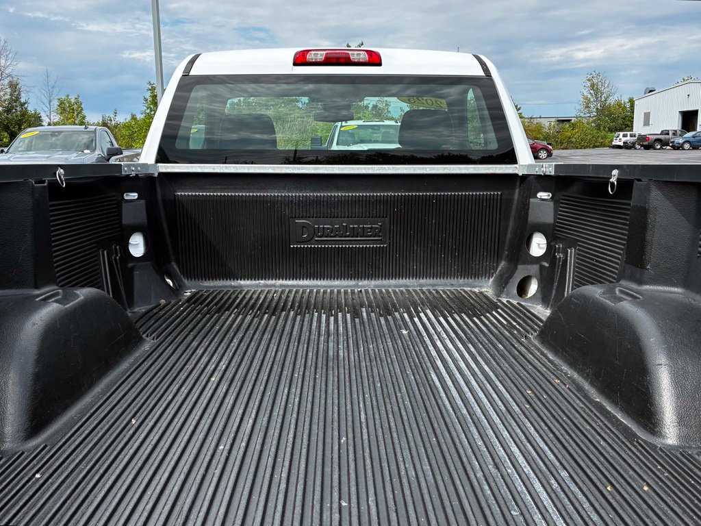 Used 2025 Chevrolet Silverado 1500 W/T RWD image 33