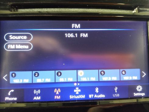 Used 2019 Nissan Rogue S w/ Special Edition Package image 25