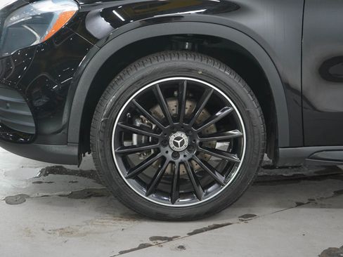 Used 2018 Mercedes-Benz GLA 250 4MATIC image 31