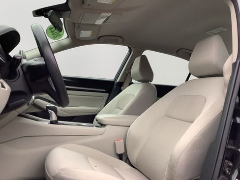 Certified 2022 Nissan Altima 2.5 SV image 24