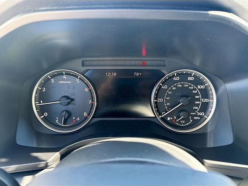 New 2026 Mitsubishi Outlander SE FWD image 12