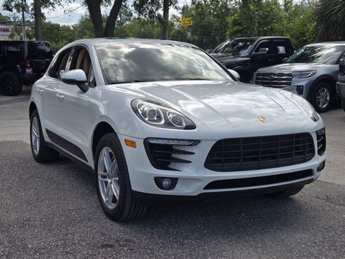Used 2015 Porsche Macan S AWD/4WD image 3