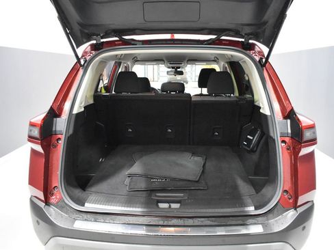 Certified 2023 Nissan Rogue SV AWD/4WD image 30