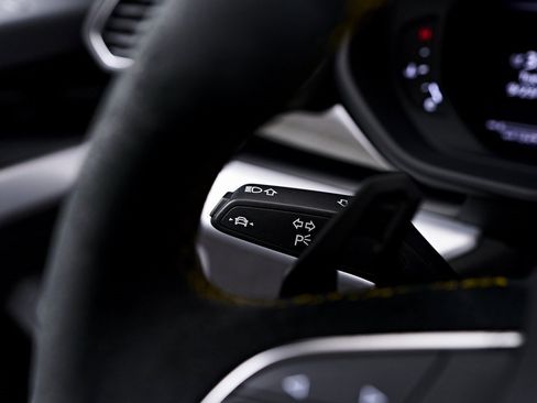 Used 2021 Lamborghini Urus image 63