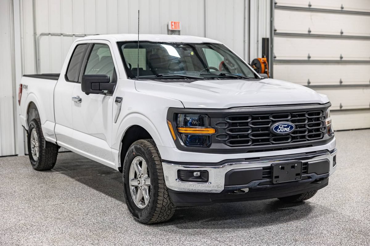 Used 2024 Ford F150 XLT w/ FX4 Off-Road Package AWD/4WD image 5