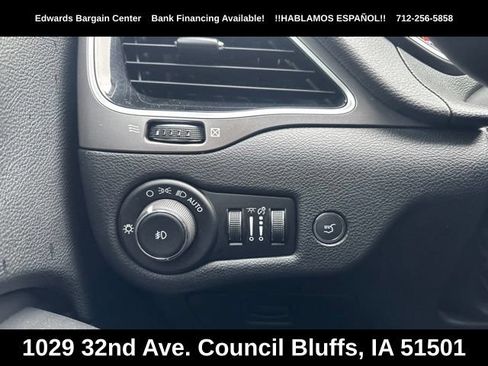 Used 2019 Jeep Cherokee Limited AWD/4WD image 14