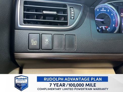 Used 2016 Toyota Camry XLE image 33