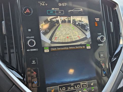 Used 2025 Subaru Ascent Premium AWD/4WD image 19