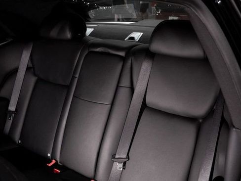 Used 2016 Rolls-Royce Ghost image 24