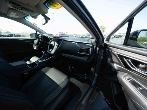 Used 2022 Subaru Outback Limited AWD/4WD image 26