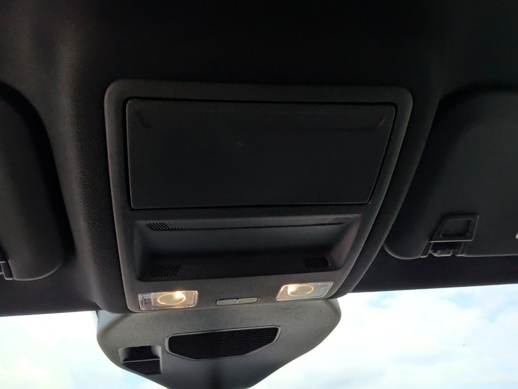 Used 2025 Ford Escape ST-Line w/ Equipment Group 301A FWD image 21