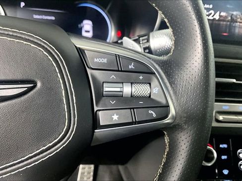 Certified 2025 Genesis G70 3.3T Advanced w/ Sport Prestige Package RWD image 19