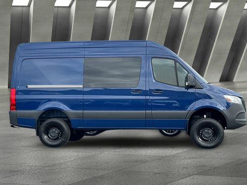 New 2026 Mercedes-Benz Sprinter 2500 image 3