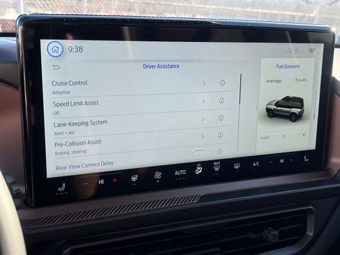 New 2025 Ford Bronco Sport Outer Banks w/ Outer Banks Tech Package+ image 10