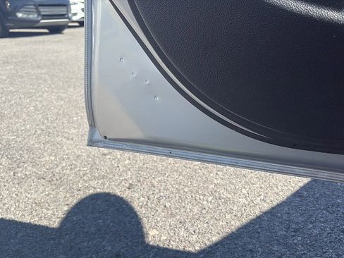 Used 2014 Chevrolet Cruze LS image 25