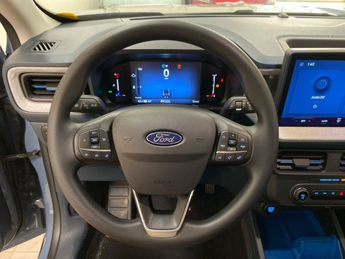 New 2026 Ford Maverick XLT FWD image 17