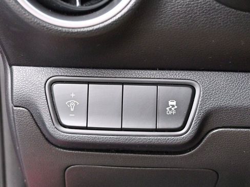 Used 2022 Kia Forte LXS FWD image 24