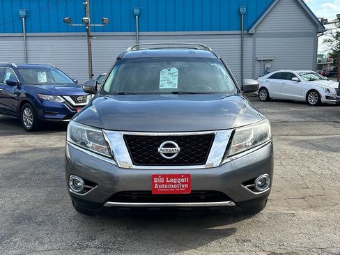 Used 2016 Nissan Pathfinder SV w/ Cargo Package image 3