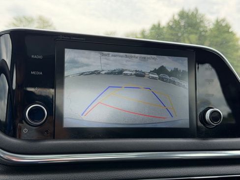 Used 2020 Hyundai Sonata SEL w/ Convenience + Sunroof Package FWD image 7