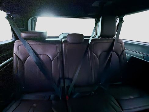 Used 2024 Ford Expedition Max Limited image 30