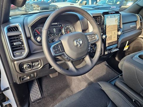 New 2026 RAM 1500 Big Horn AWD/4WD image 13