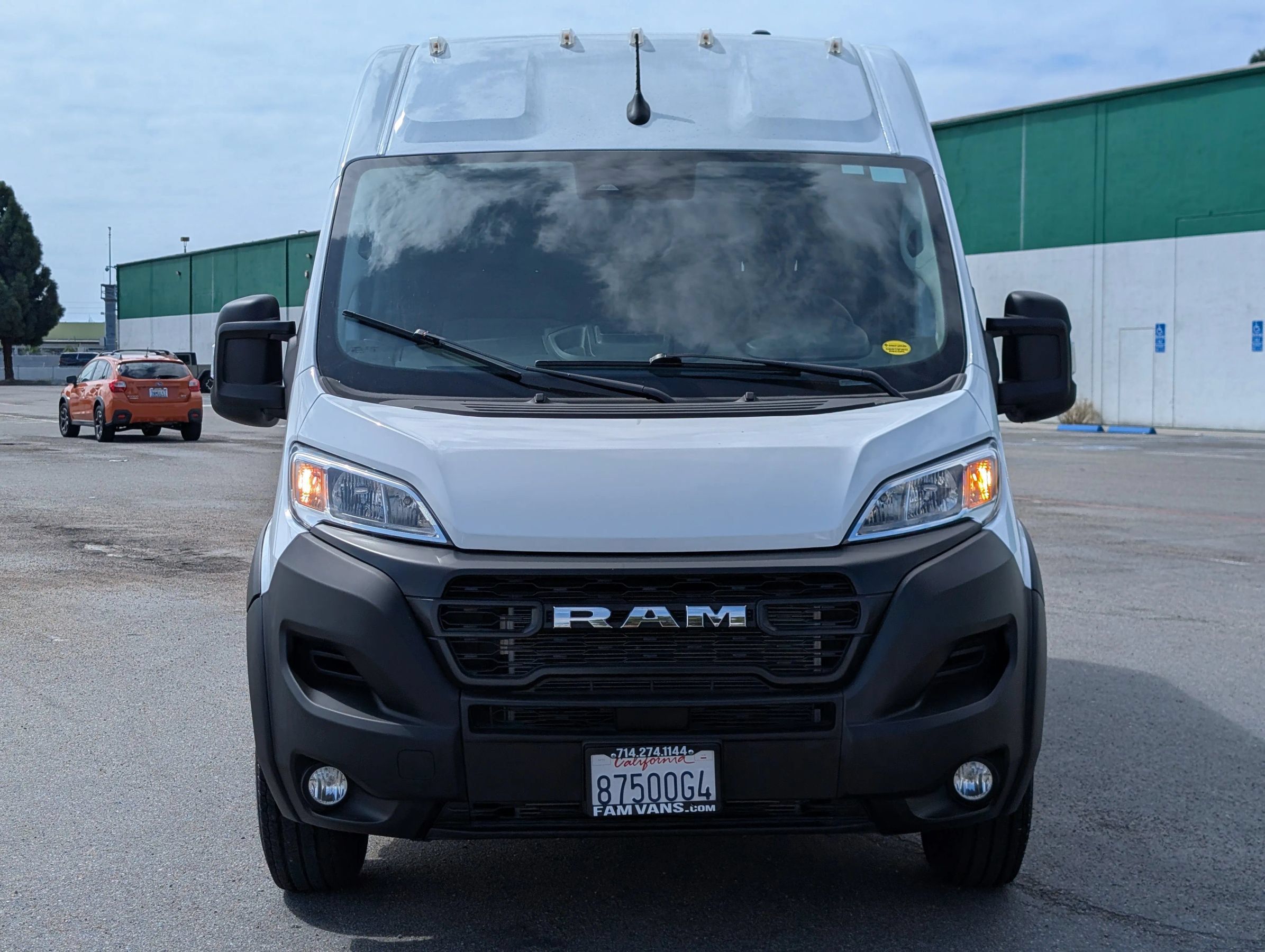Used 2026 RAM ProMaster 2500 w/ Convenience Group FWD image 2