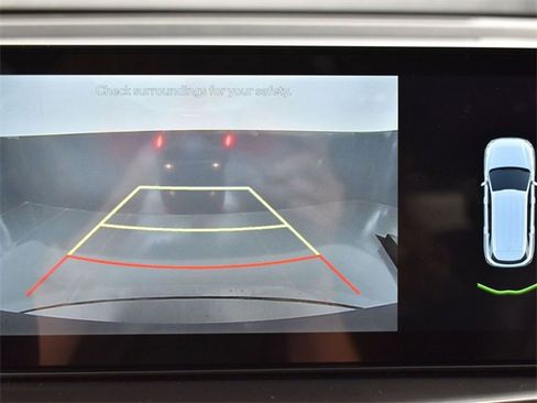 Certified 2025 Kia Sorento EX image 16