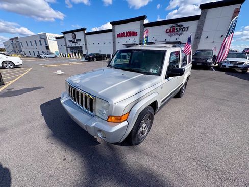 Used 2007 Jeep Commander Sport image 39