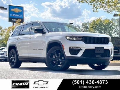 Used 2023 Jeep Grand Cherokee Limited w/ Black Appearance Package