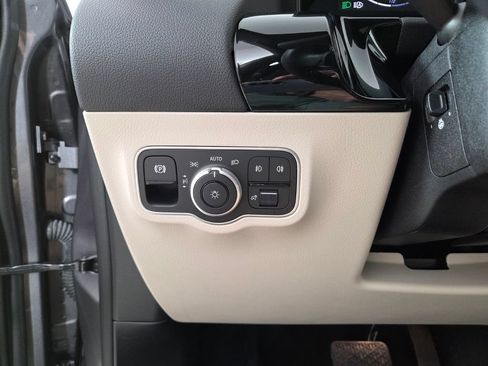 Certified 2025 Mercedes-Benz GLA 250 4MATIC image 23