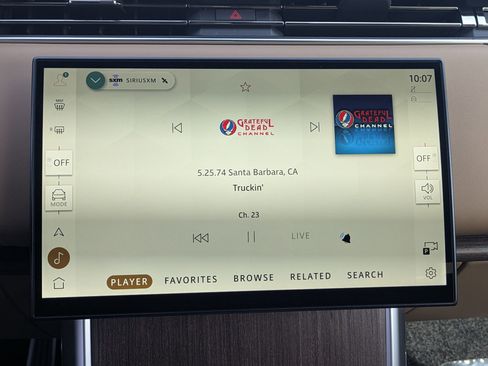 New 2026 Land Rover Range Rover SE image 12