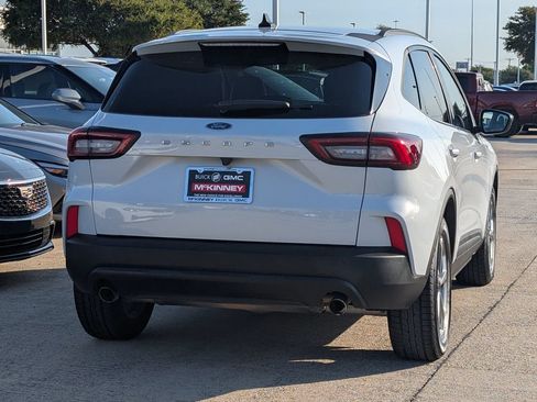 Used 2025 Ford Escape ST-Line FWD image 4