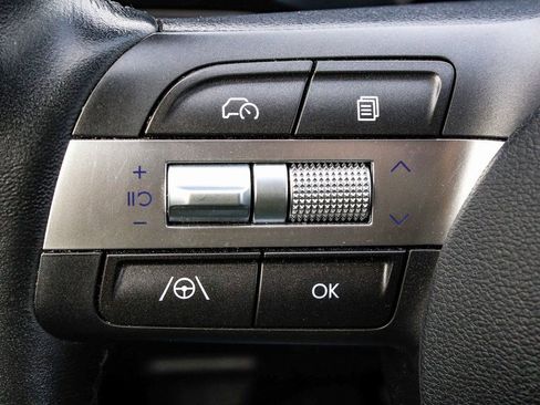 Used 2025 Hyundai Kona SEL AWD/4WD image 26