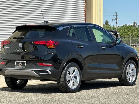 Used 2024 Buick Encore GX Preferred FWD image 6