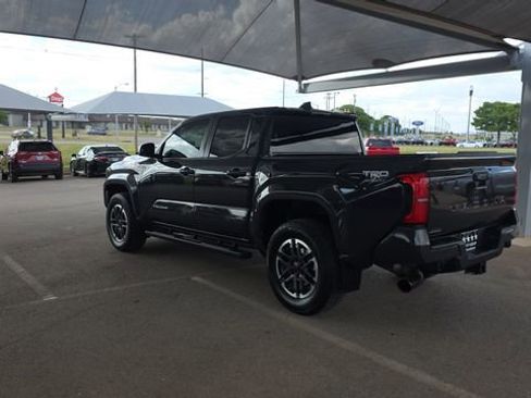 Used 2024 Toyota Tacoma TRD Sport RWD image 8